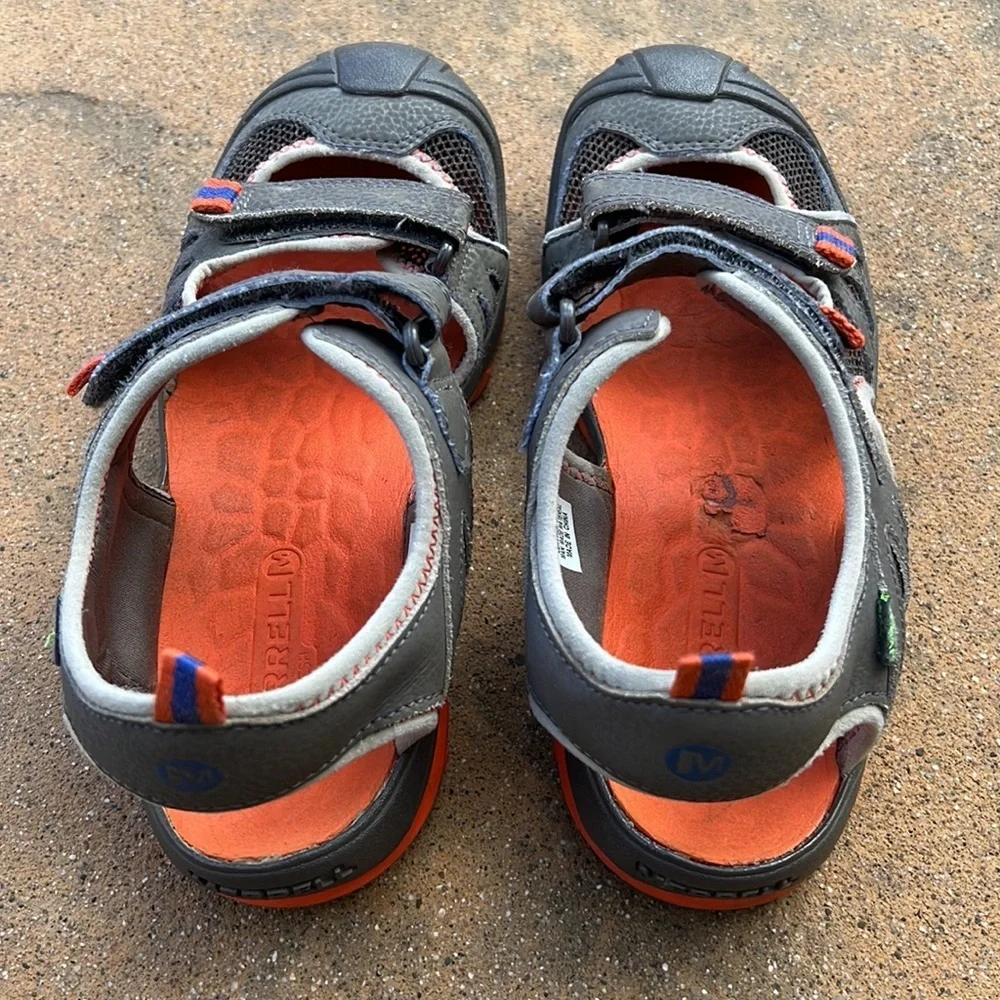 💚Merrell Rapid Hydro Big Kids Velcro Sandal Size 5